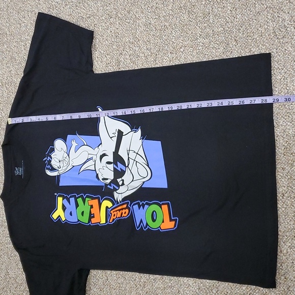 Tom and Jerry T-Shirt NWOT - Picture 5 of 5